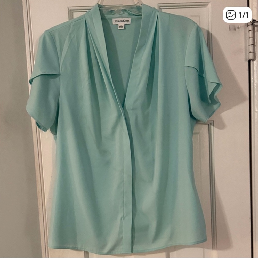 Calvin Klein Women's Aqua Blouse